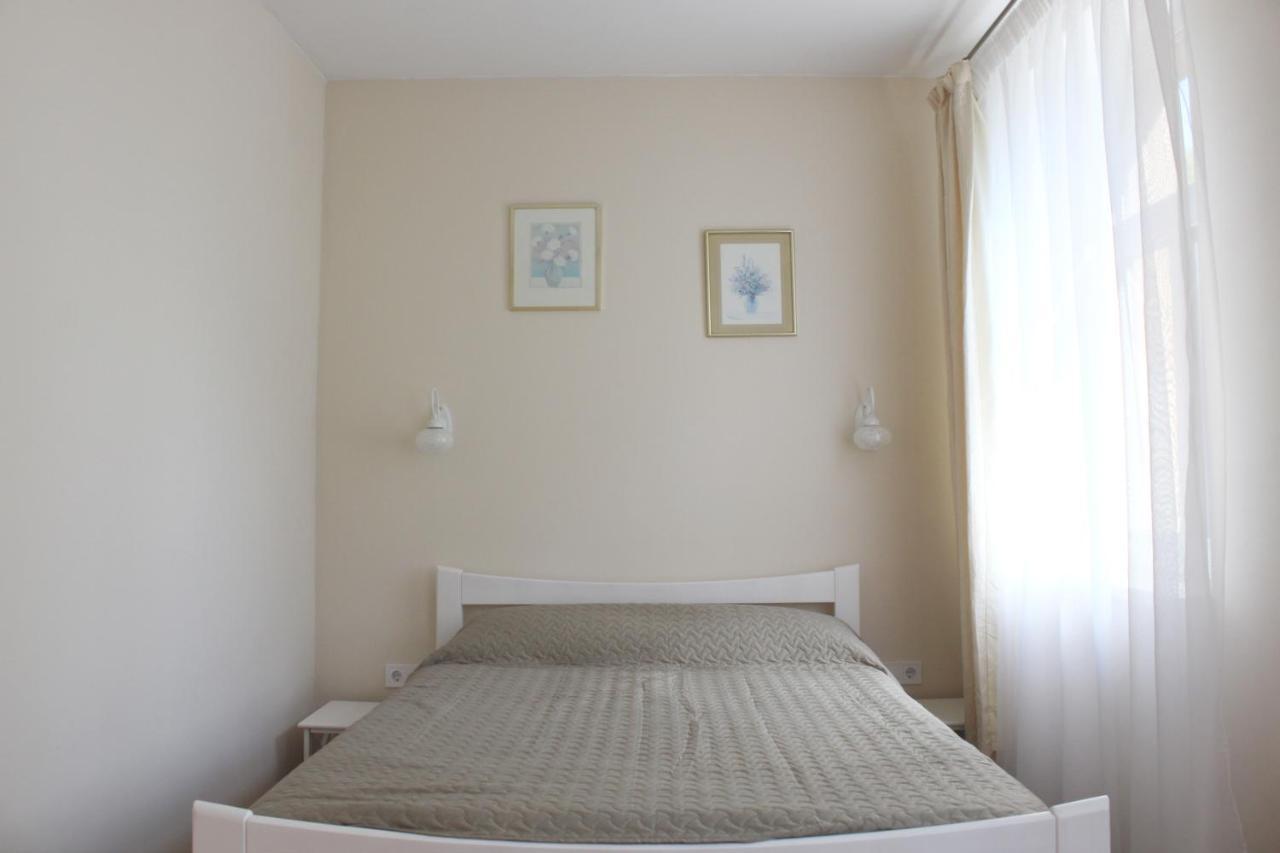 Apartamenti Starp Krastiem Liepaja Ngoại thất bức ảnh